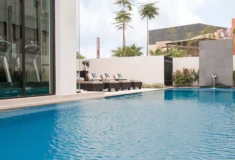 Отель Seda Abreeza