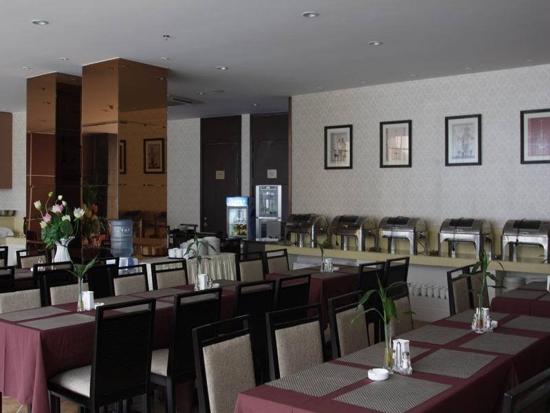 Отель Starway Regan International