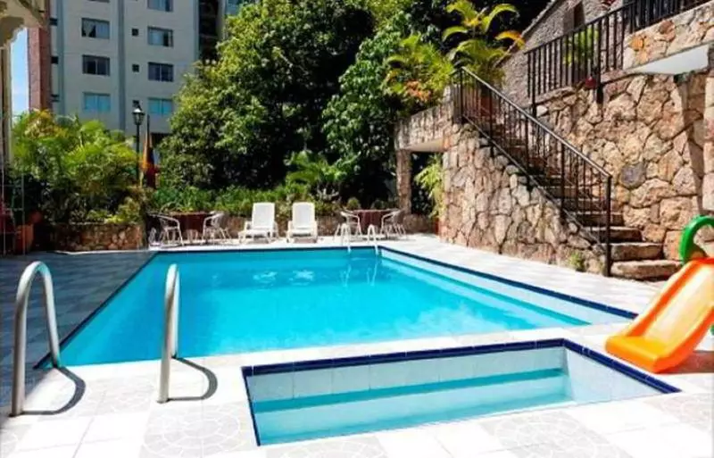 Szálloda Stein Colonial