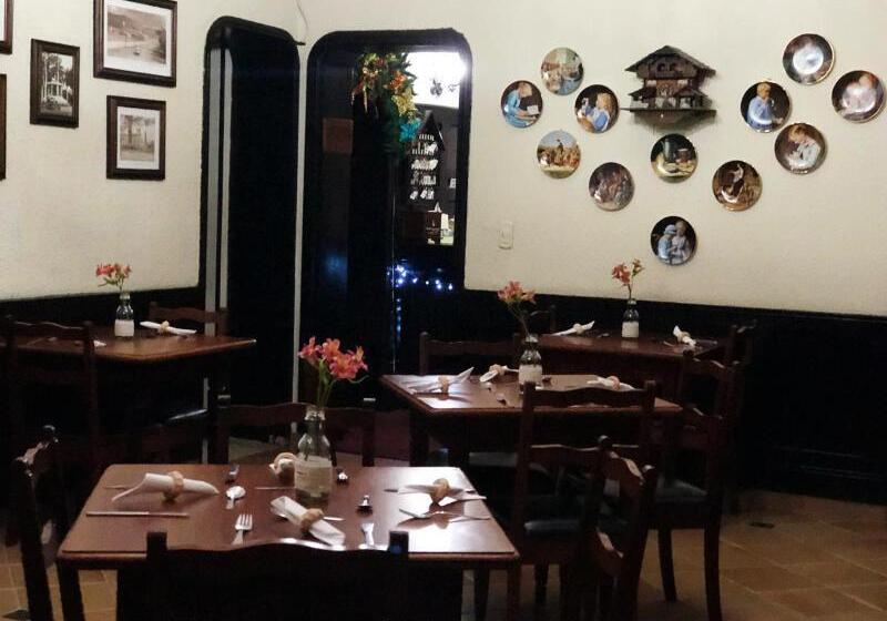 Hotel Stein Colonial