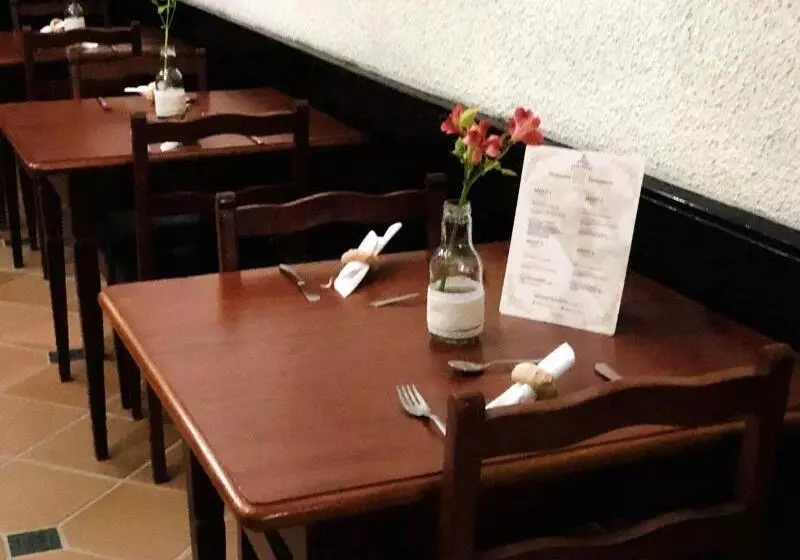 Szálloda Stein Colonial