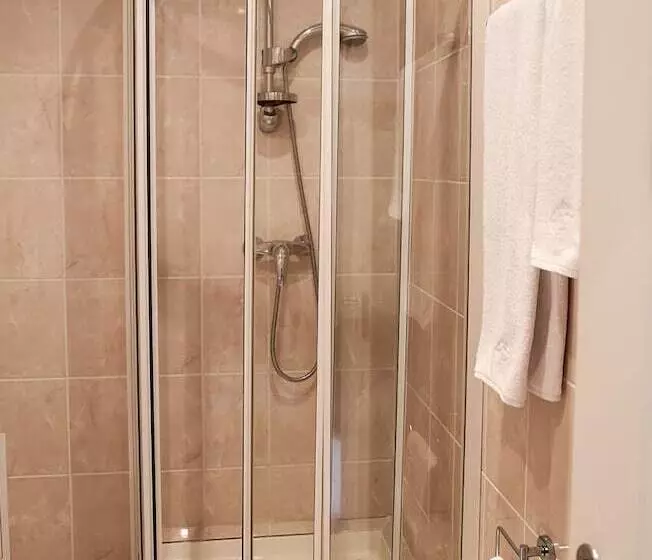 בית מלון כפרי Volna