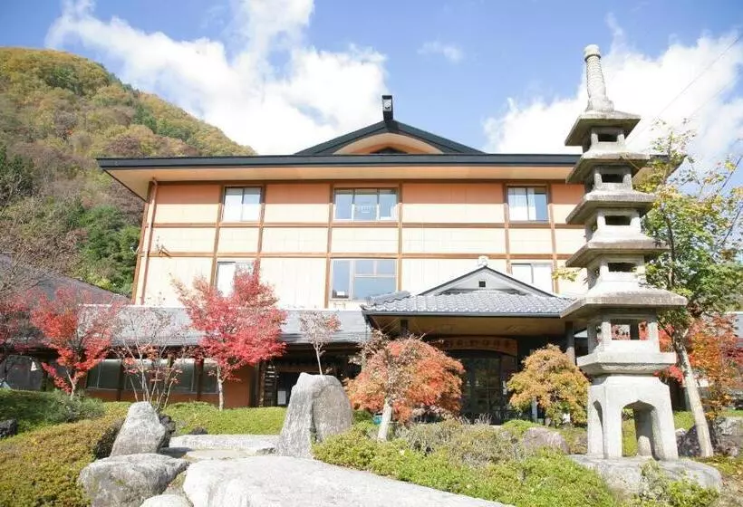 Hotel Yuttarinosato Inaka