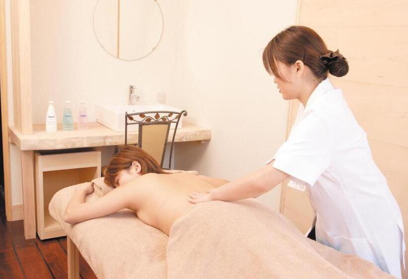 Hotel Yuttarinosato Inaka