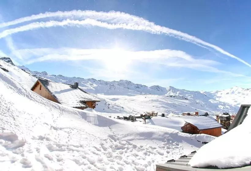 اقامتگاه Chalet Des Neiges Hermine