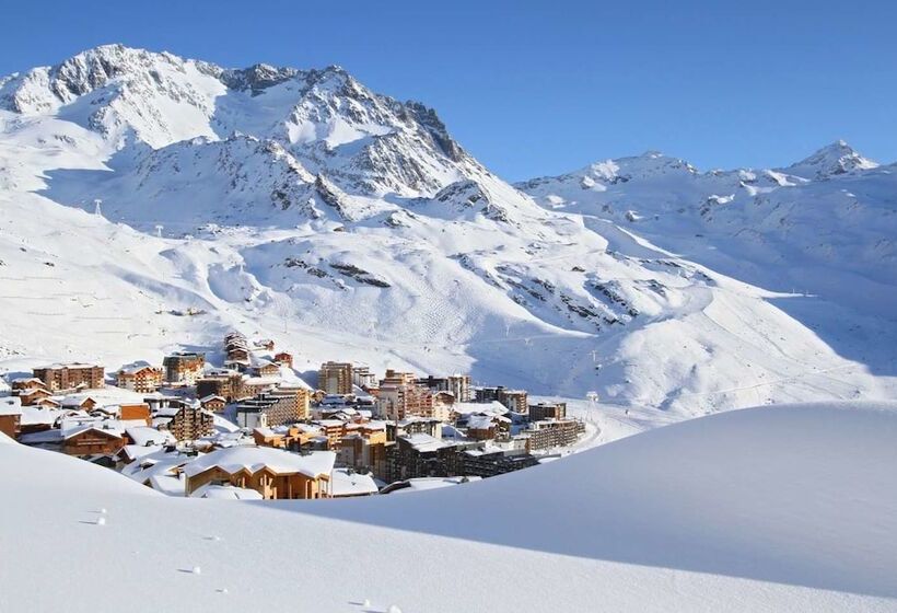 اقامتگاه Chalet Des Neiges Hermine