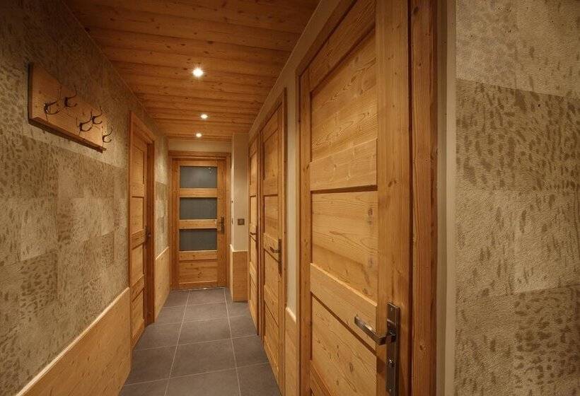 اقامتگاه Chalet Des Neiges Hermine