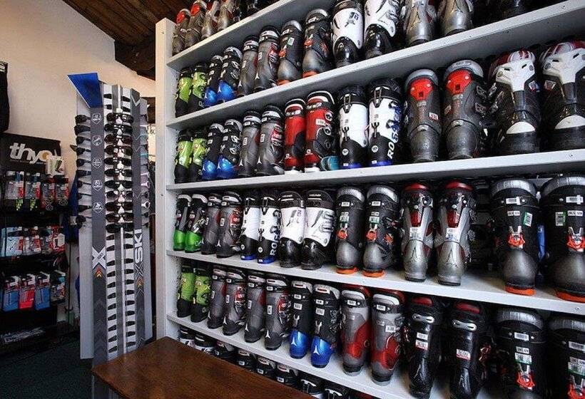 اقامتگاه Chalet Des Neiges Hermine