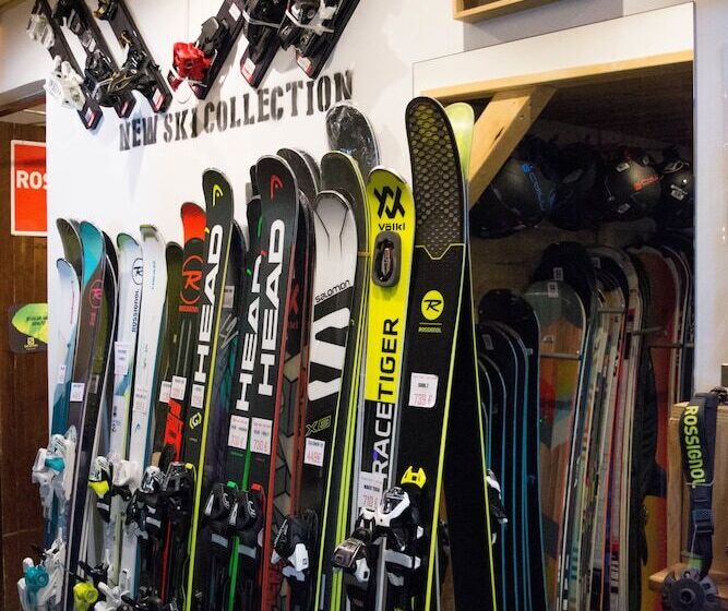 اقامتگاه Chalet Des Neiges Hermine