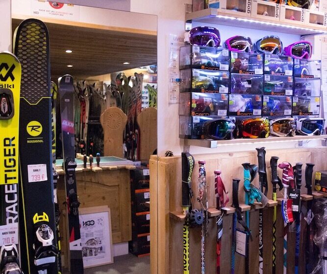 اقامتگاه Chalet Des Neiges Hermine