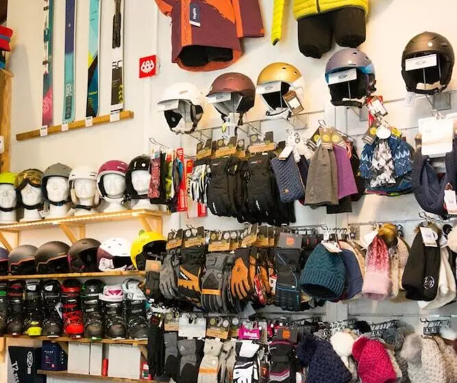 اقامتگاه Chalet Des Neiges Hermine