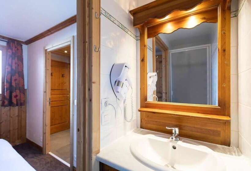 اقامتگاه Chalet Des Neiges Hermine