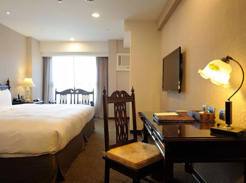Royal Seasons Hotel Taichung Zhongkang