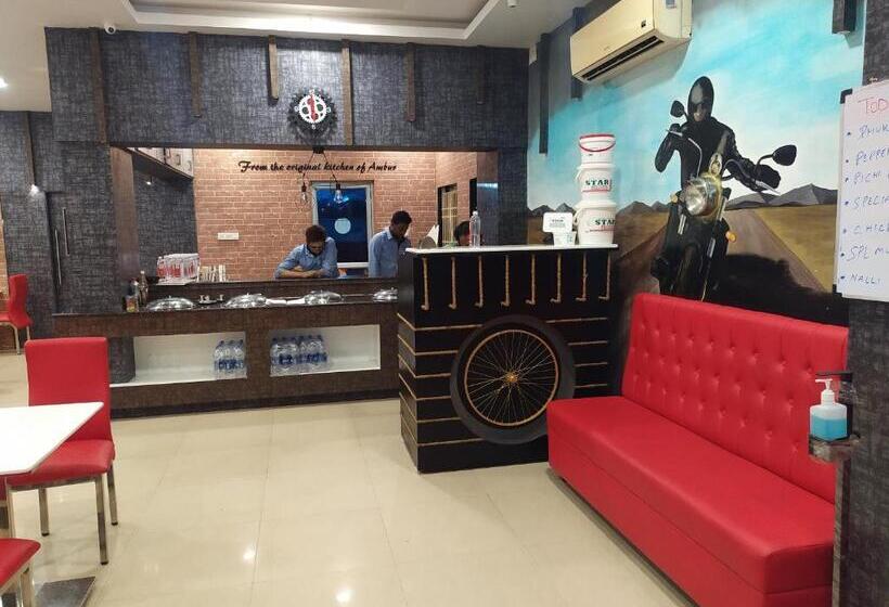 בית מלון כפרי Parkwayinn