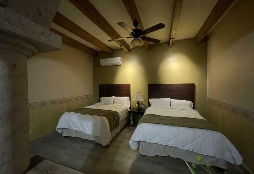 Otel Real De Los Alamos