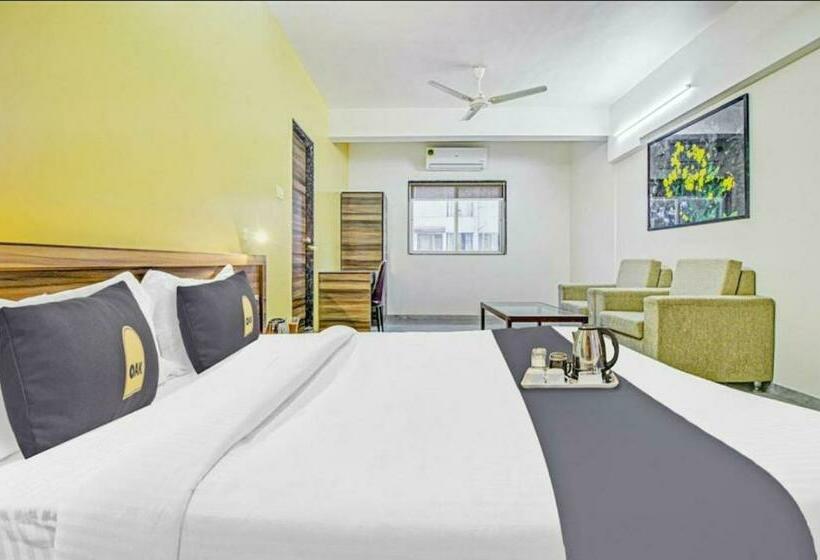 Hotel Treebo Trend The White Castle