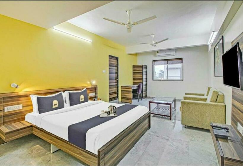 Hotel Treebo Trend The White Castle