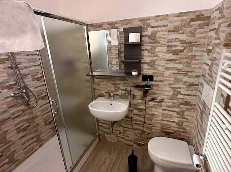 膳宿费 Affittacamere Villa Ginevra