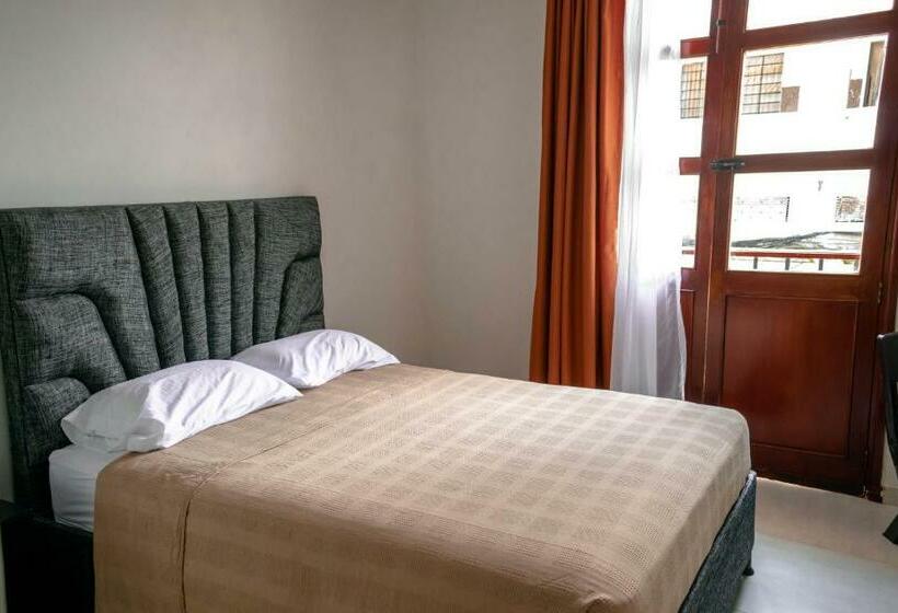 ホテル Dorado Real Hdr