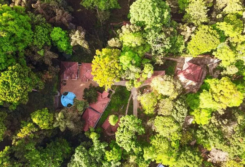 リゾートホテル Qexperiences Coorg
