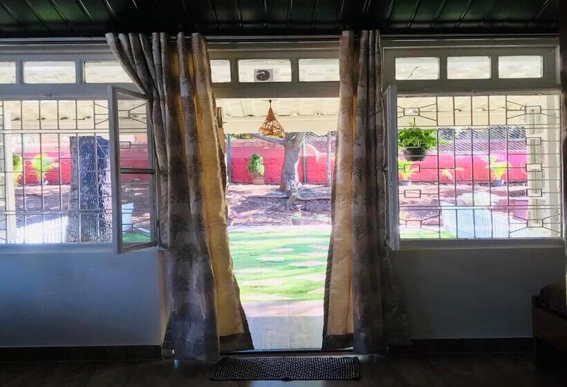 Отель Citadel Resort