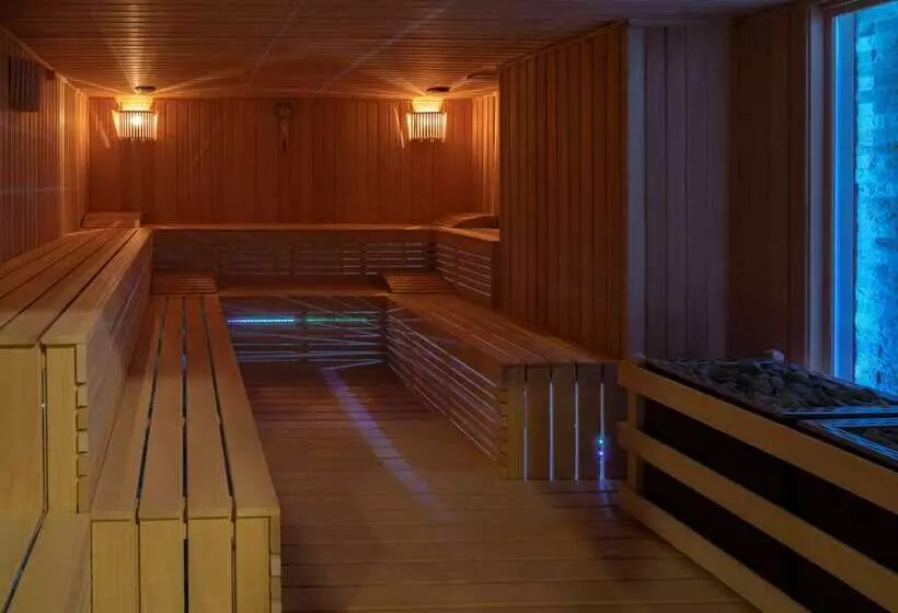 ホテル Doubletree By Hilton Manisa