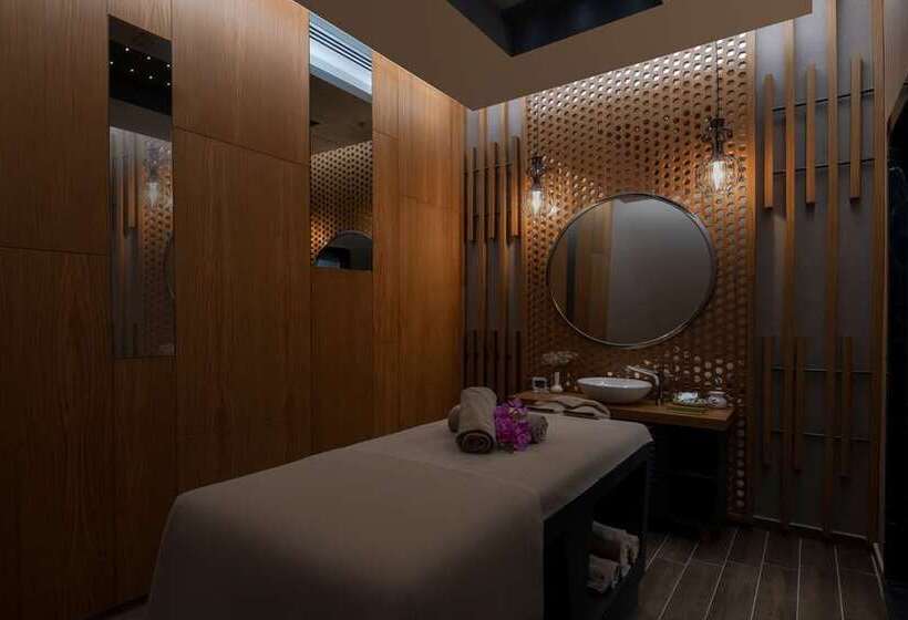 ホテル Doubletree By Hilton Manisa