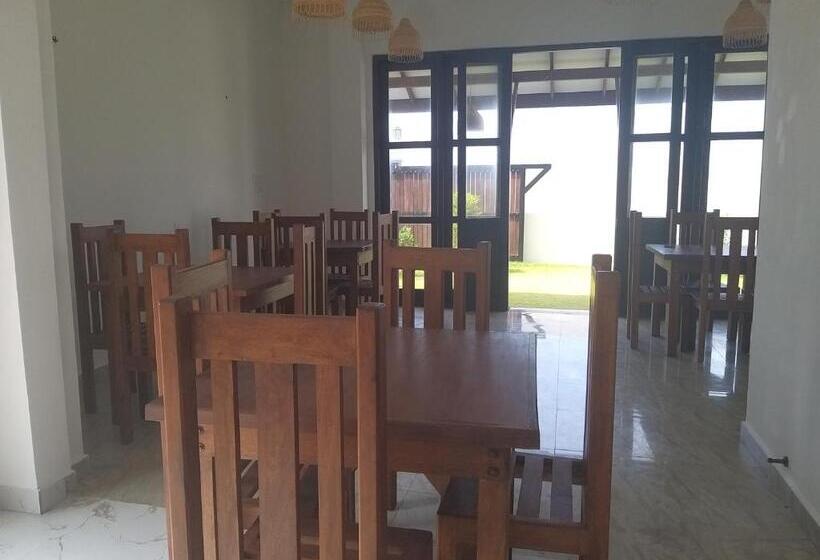 فندق Horizon Palace   Kabalana