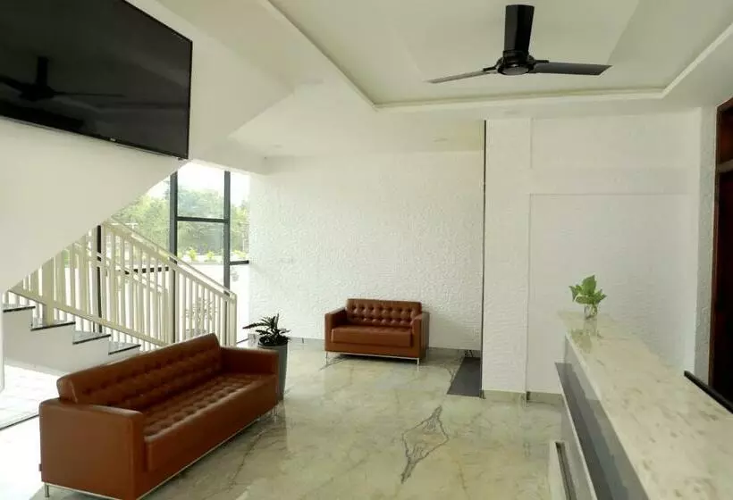 Hotelli The Royal Shalimar