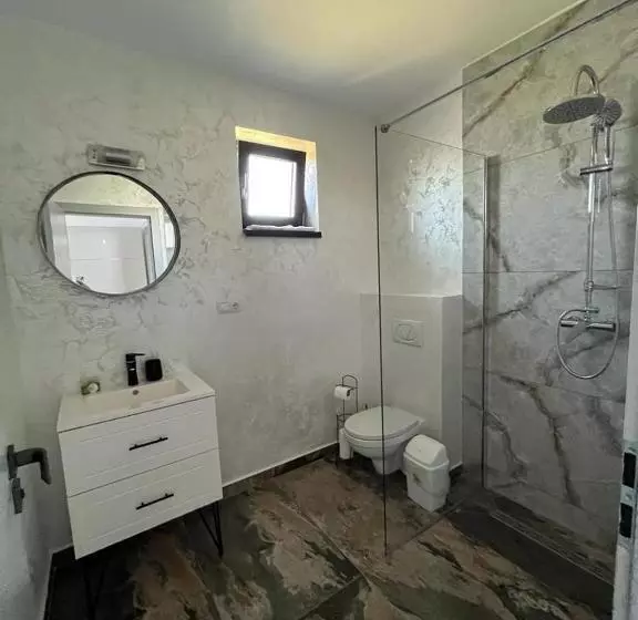 پانسیون Casa Lucia