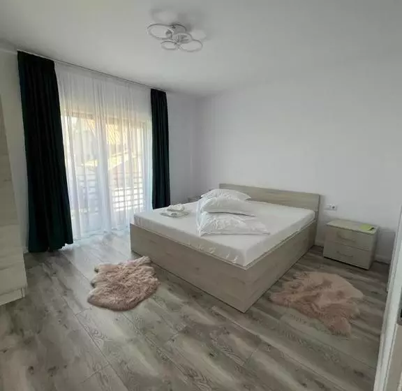 پانسیون Casa Lucia