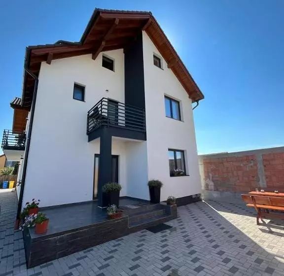 پانسیون Casa Lucia