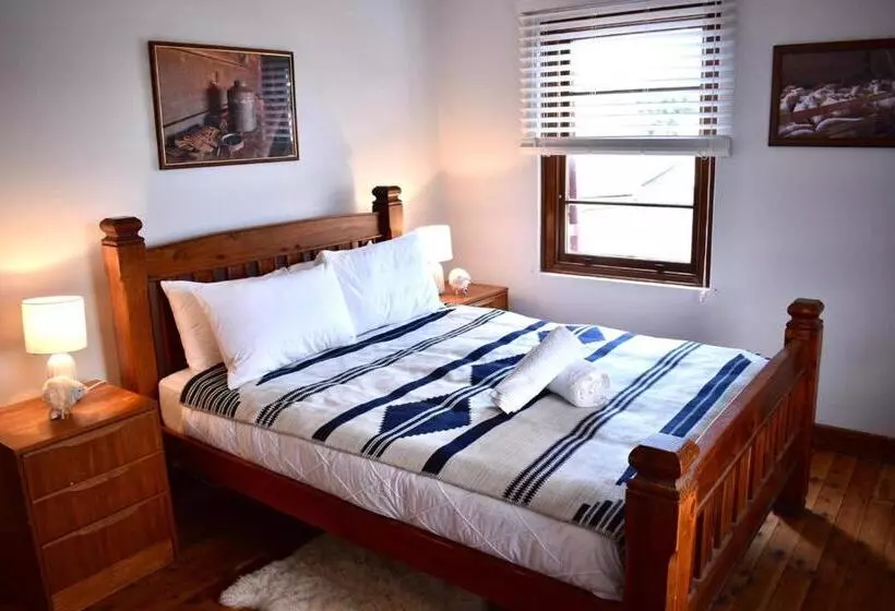 Majatalo Story Bank Mandurama