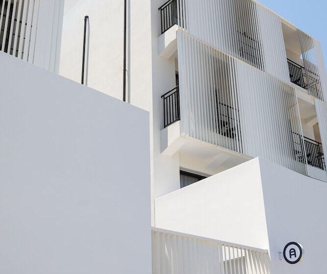 Alinea Urban Saripolou Square