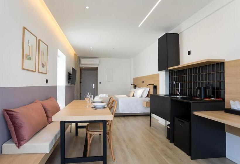 Alinea Urban Saripolou Square