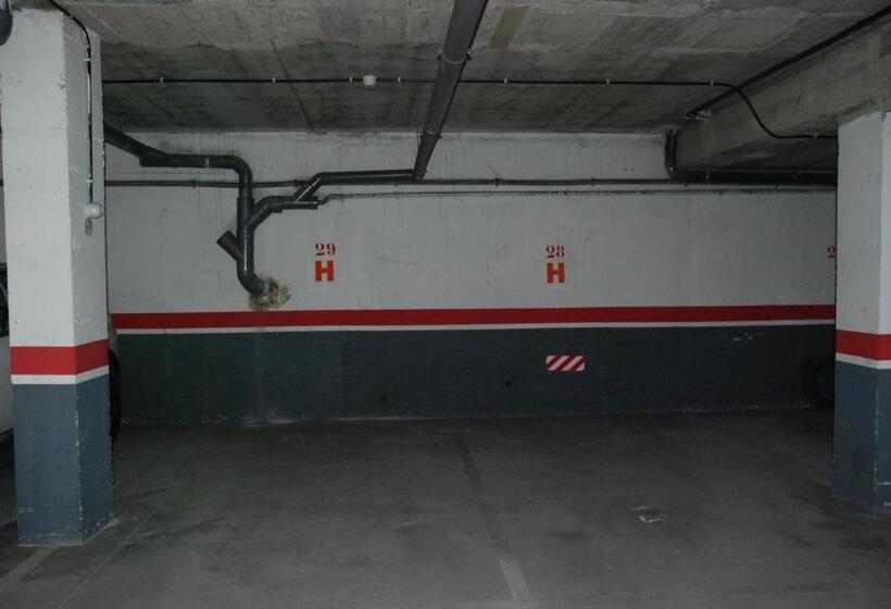 Apartahotel Fc Catedral