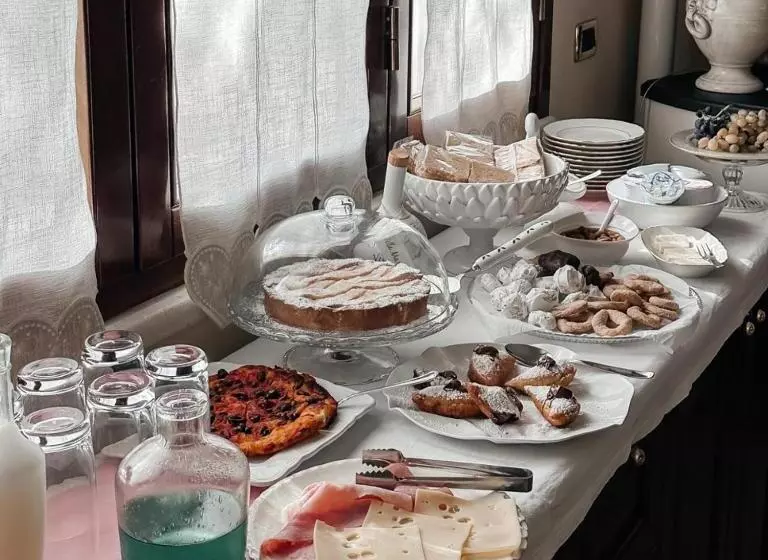 Aamiaismajoitus (B&B) Villa Mariella