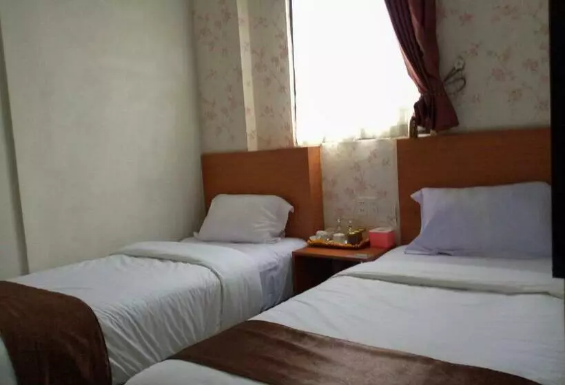 Hotelli Belangi Syariah Taakengon Mitra Reddoorz