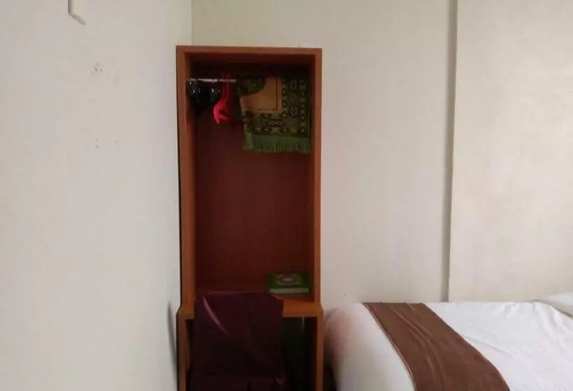 Hotelli Belangi Syariah Taakengon Mitra Reddoorz