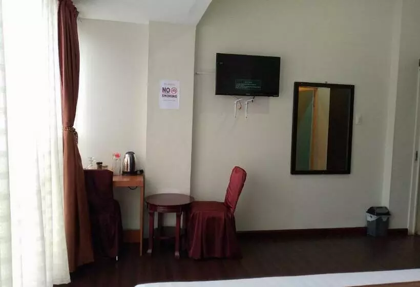 Hotelli Belangi Syariah Taakengon Mitra Reddoorz