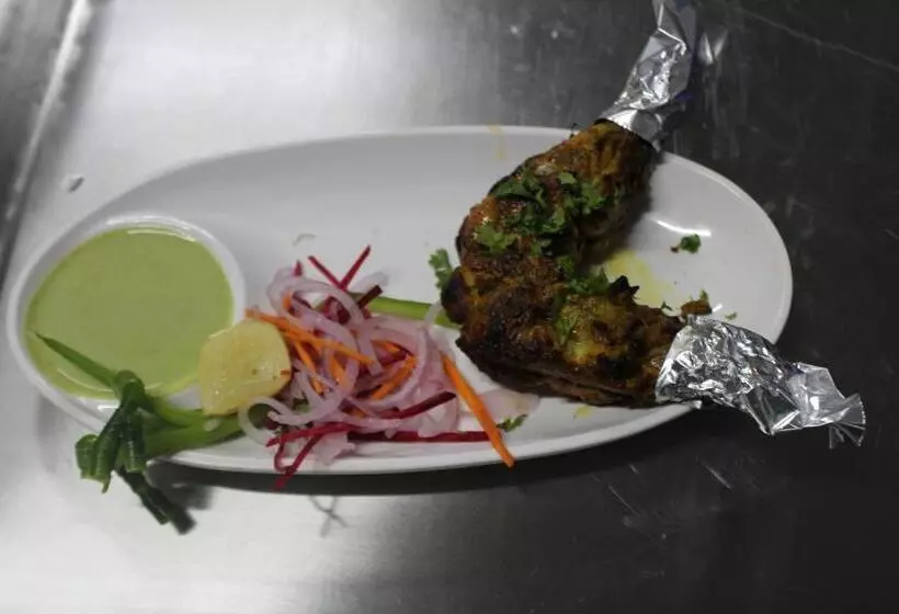 Hotelli Golden Pride