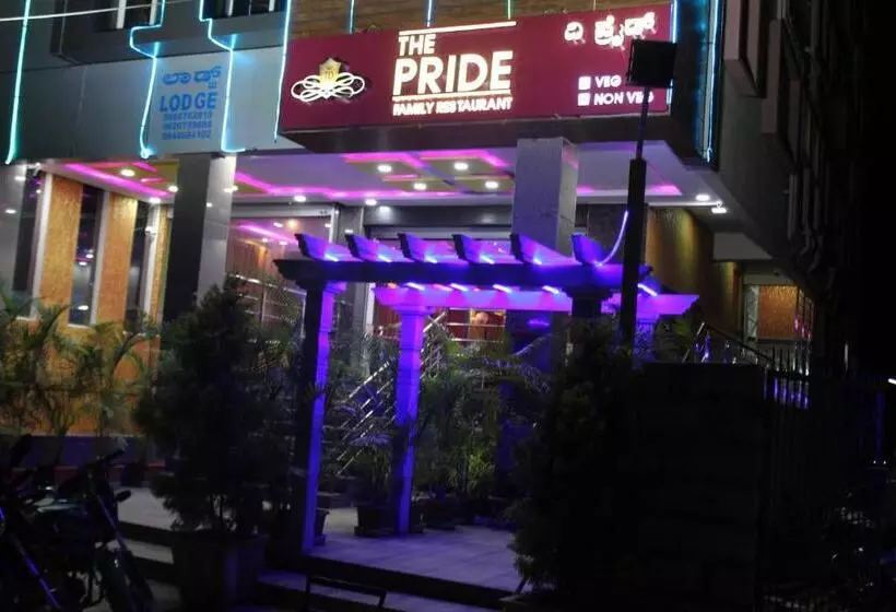 Hotelli Golden Pride