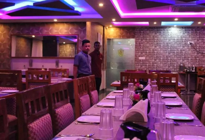 Hotelli Golden Pride