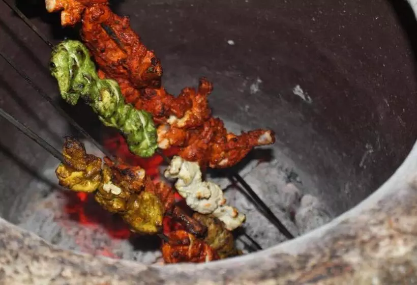 Hotelli Golden Pride