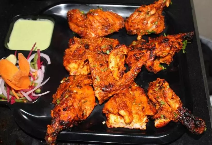 Hotelli Golden Pride