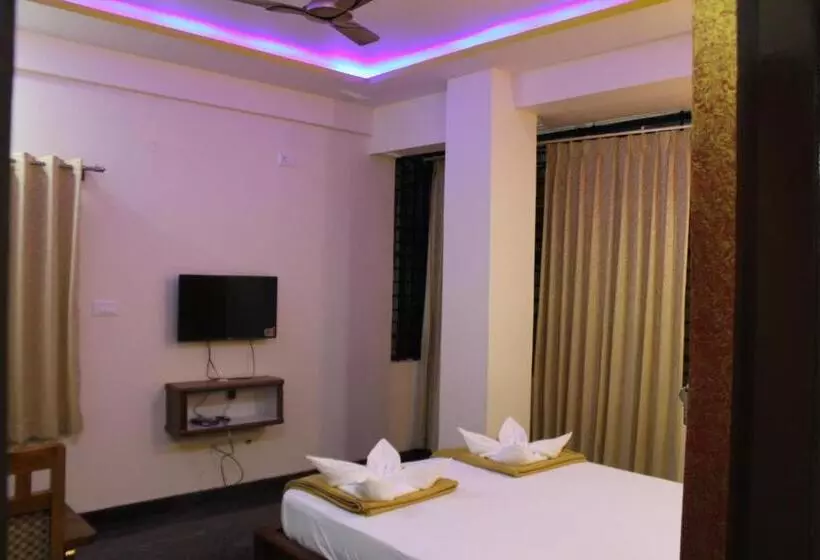 Hotelli Golden Pride