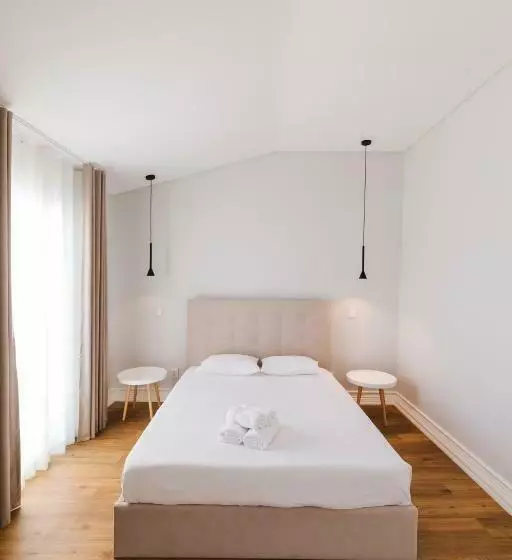 پانسیون City Stone House