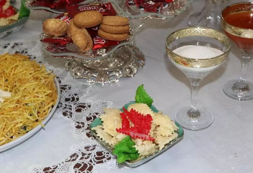 پانسیون Guest House Semetei