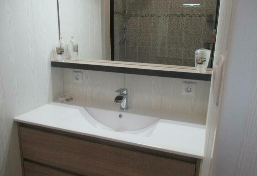 Капсульный Oтель Le Pijolin