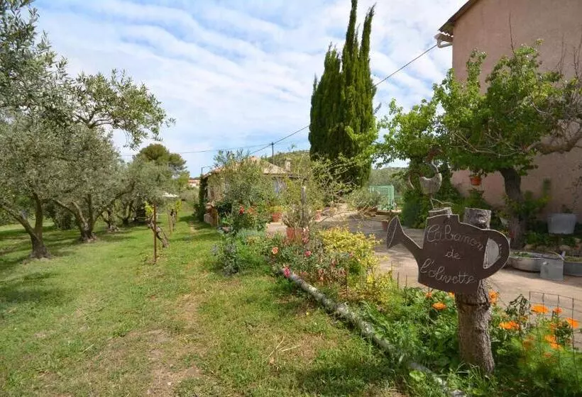 Aamiaismajoitus (B&B) Le Cabanon De L Olivette
